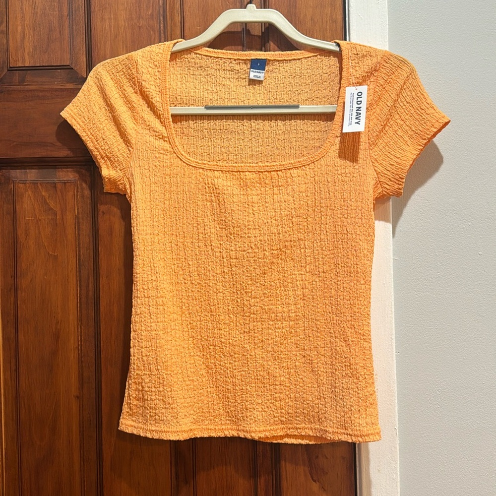 Old Navy orange top